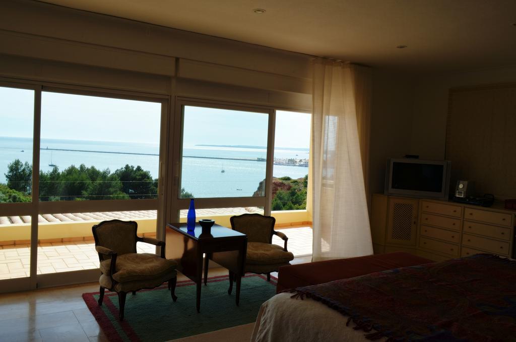 Encosta Da Praia Luxury Suites Carvoeiro  Oda fotoğraf