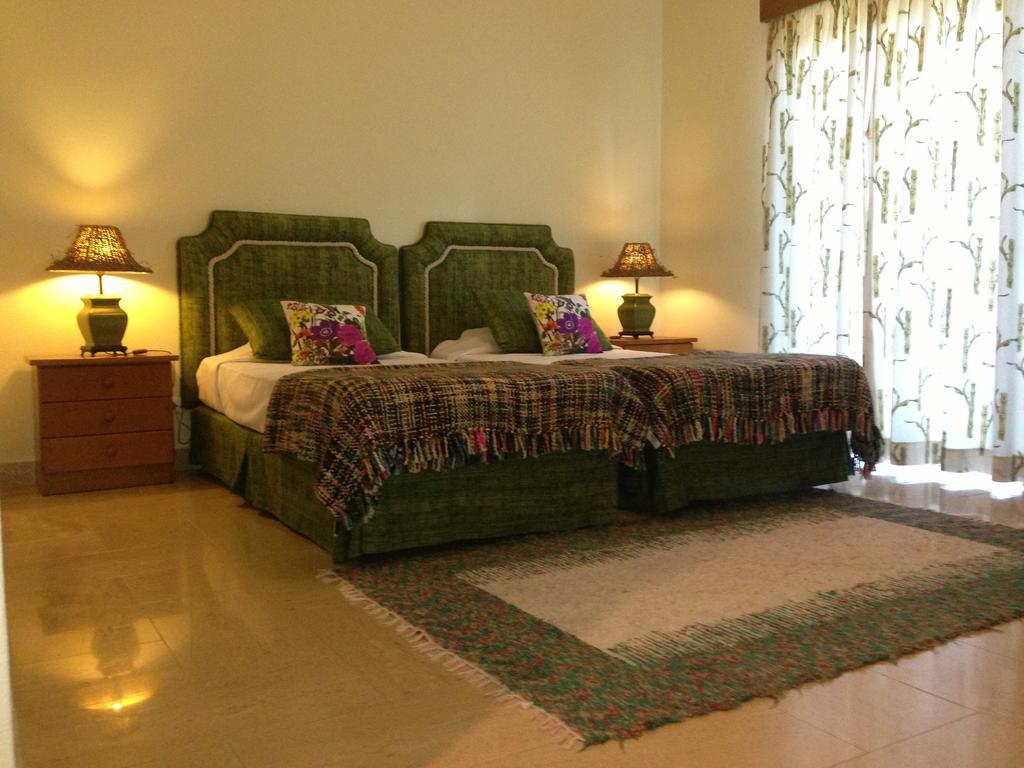 Encosta Da Praia Luxury Suites Carvoeiro  Oda fotoğraf
