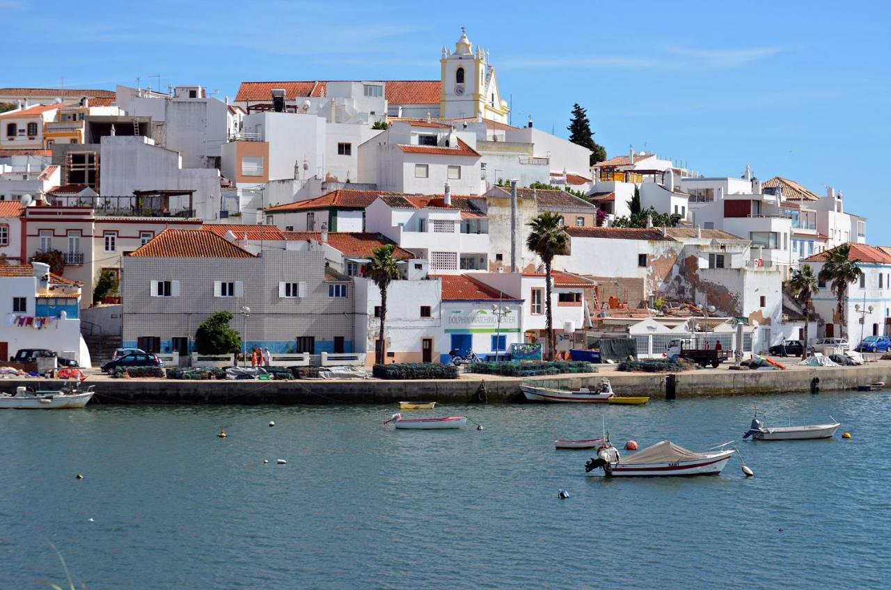 Encosta Da Praia Luxury Suites Carvoeiro  Oda fotoğraf